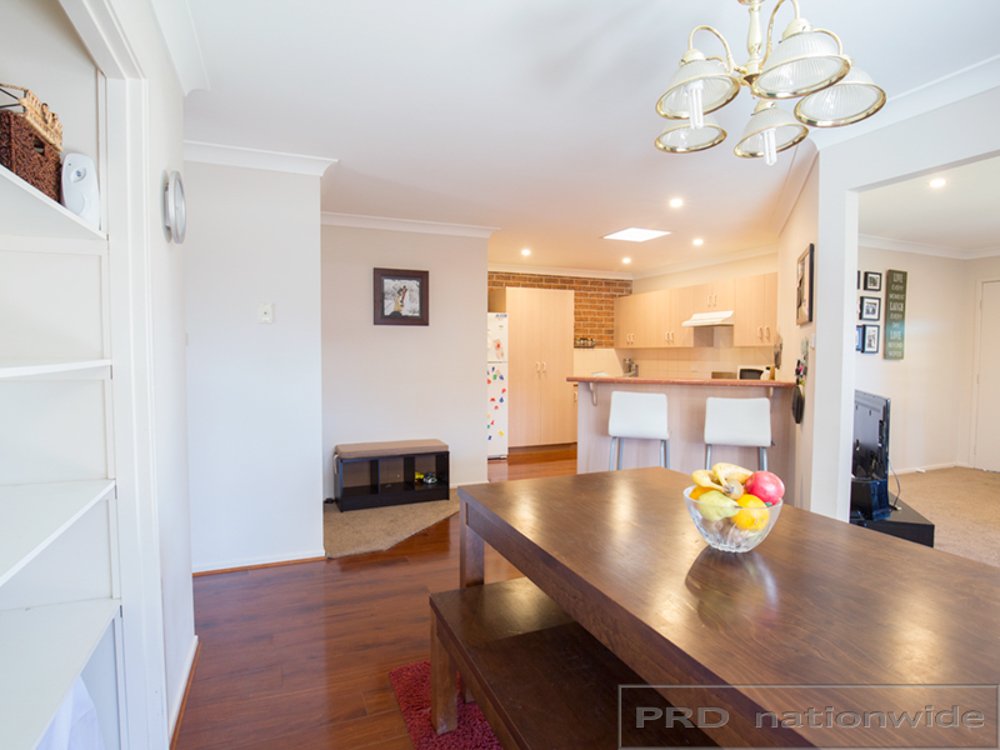 1/4 Reilly Street THORNTON 3
