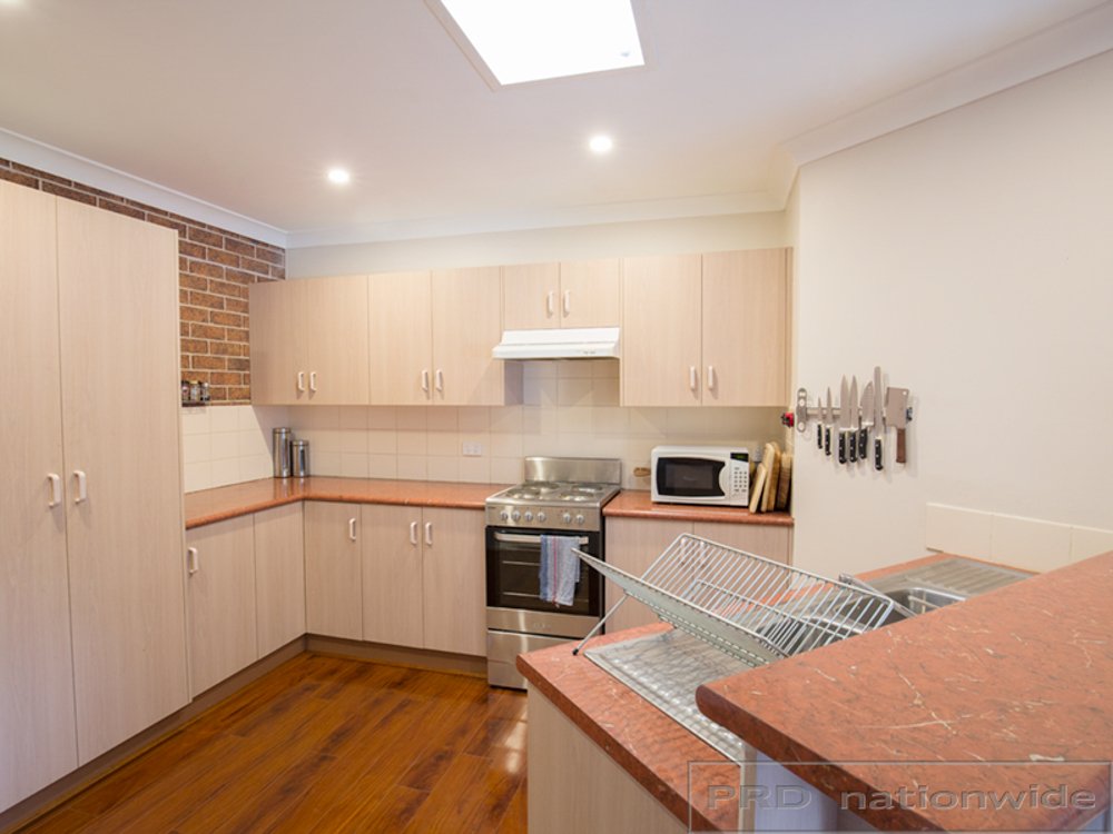 1/4 Reilly Street THORNTON 4