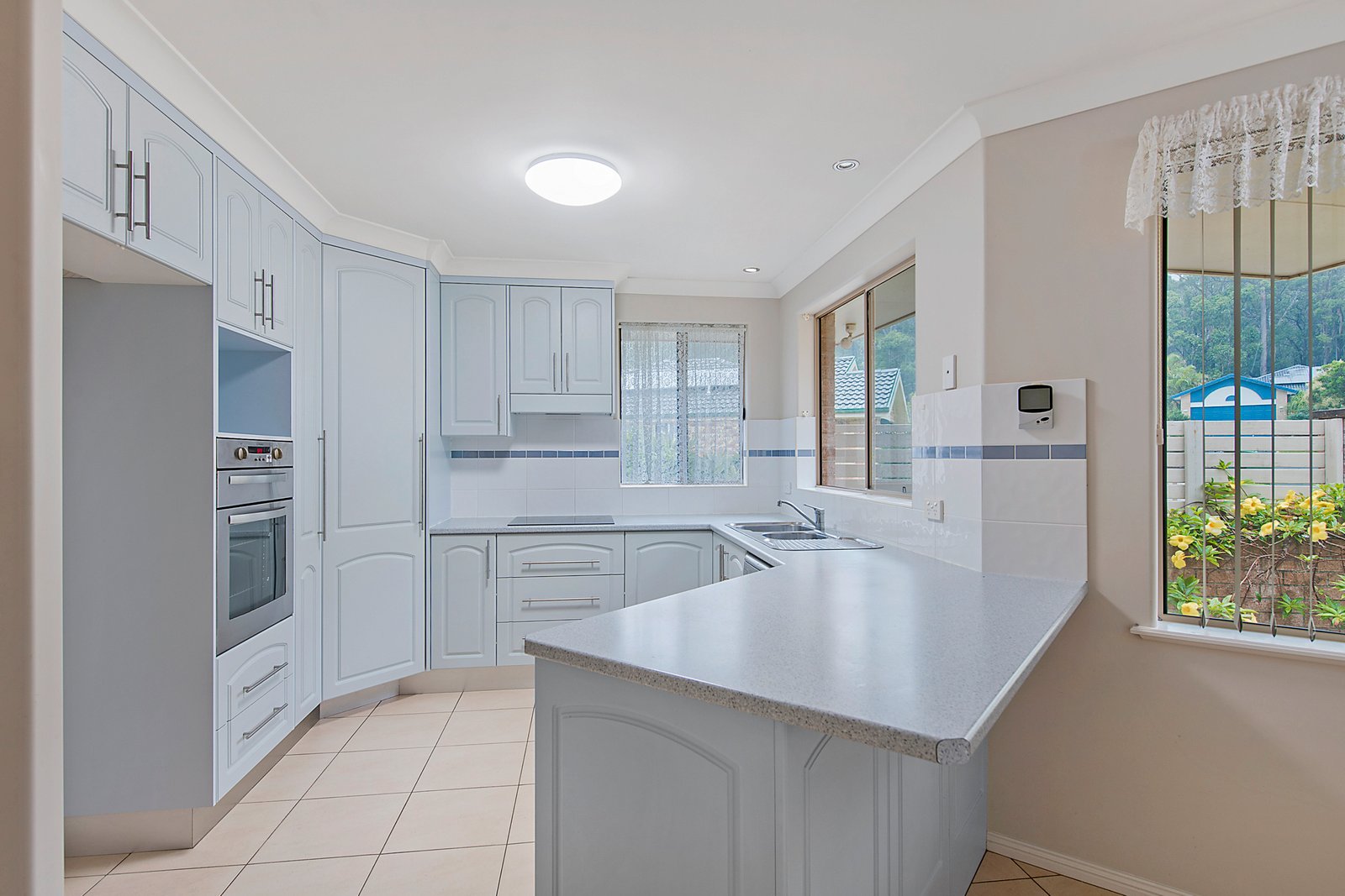1/4 Reliance Crescent LAURIETON 5