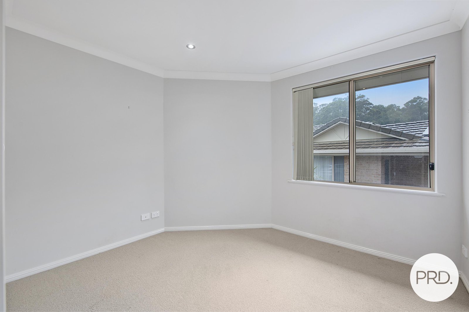 1/4 Reliance Crescent LAURIETON 9