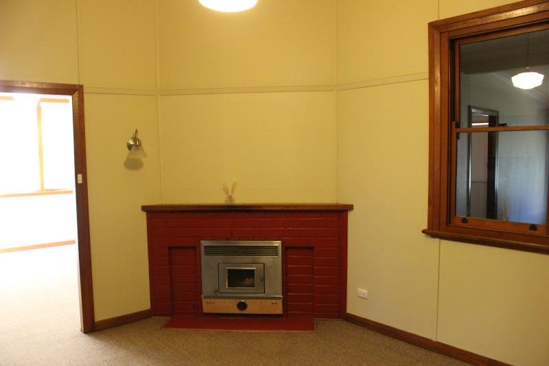 14 Rhoda Avenue WAGGA WAGGA 7