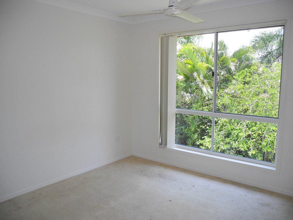 14 RICHARD Street BOYNE ISLAND 9