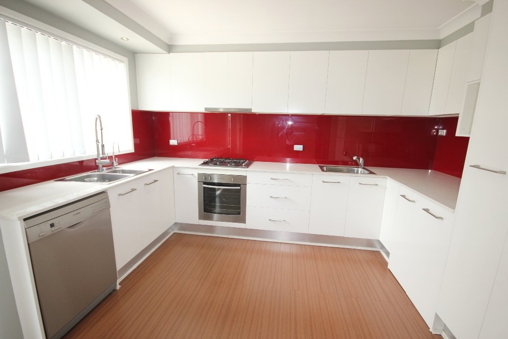 14 Ripley Place HASSALL GROVE 1