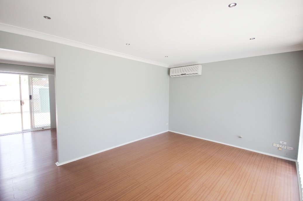 14 Ripley Place HASSALL GROVE 2