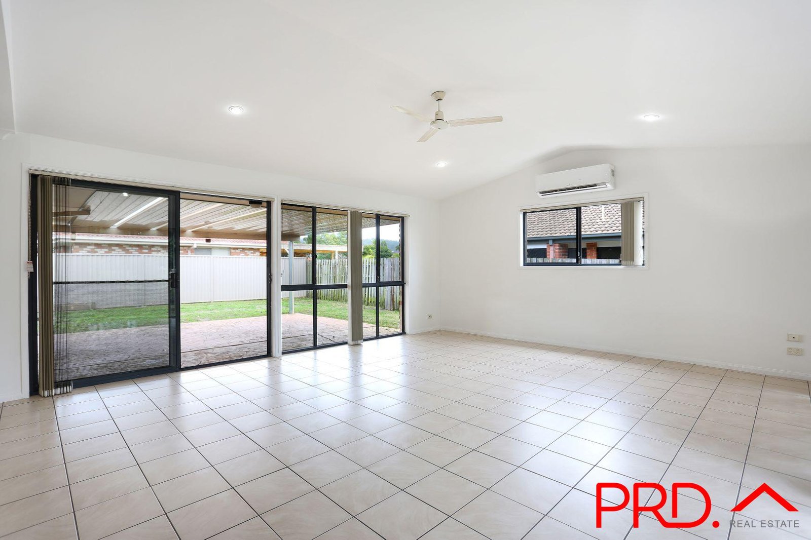14 River Heights Road UPPER COOMERA 2