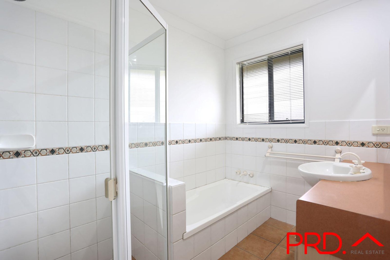 14 River Heights Road UPPER COOMERA 7