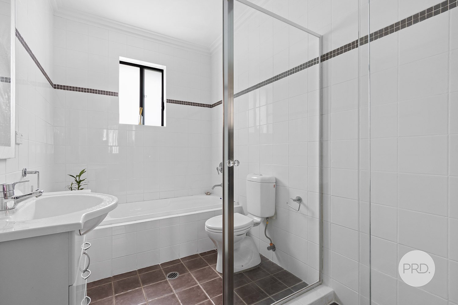 1/4 River Road OATLEY 6