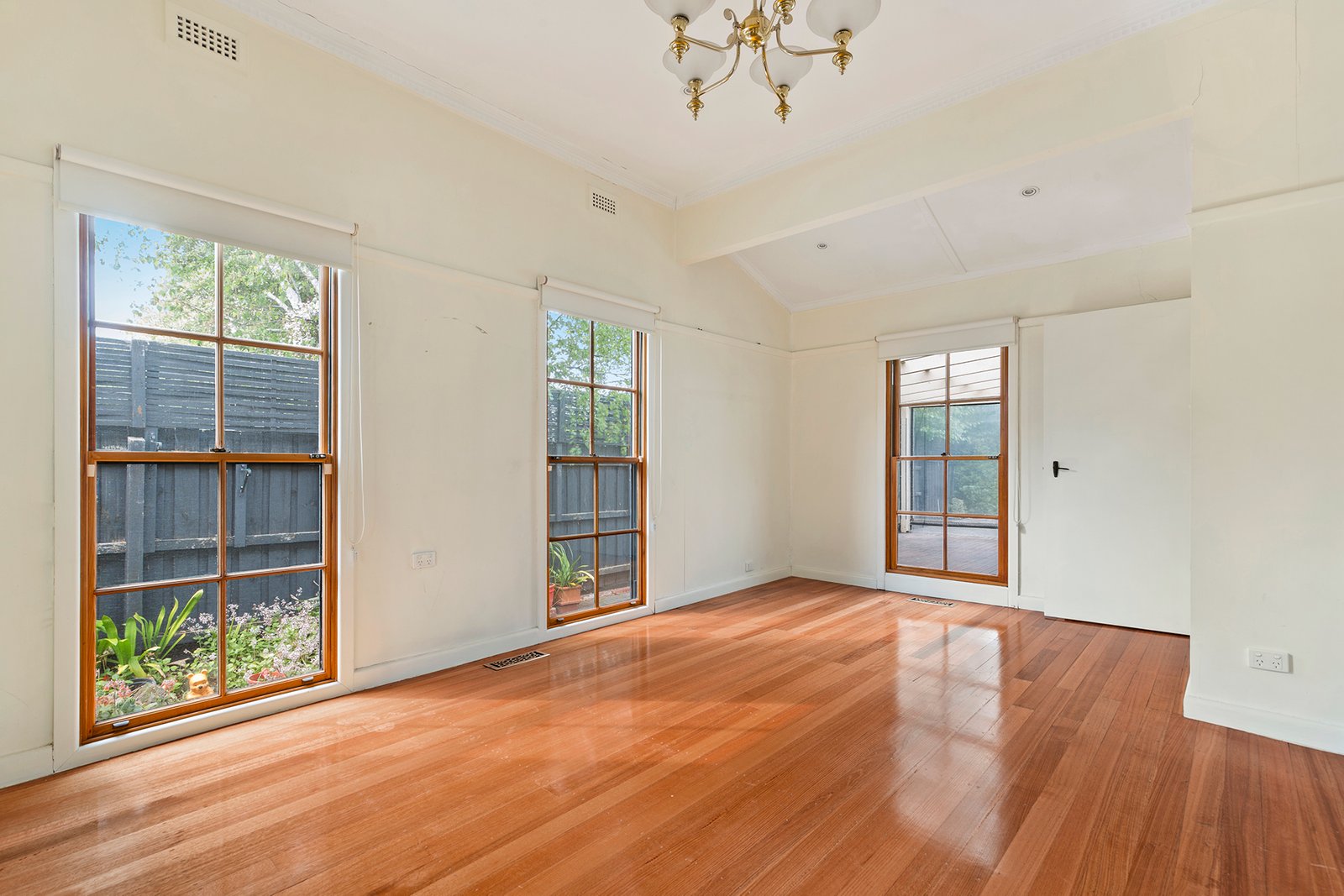 Gallery: 14 Rosanna Street