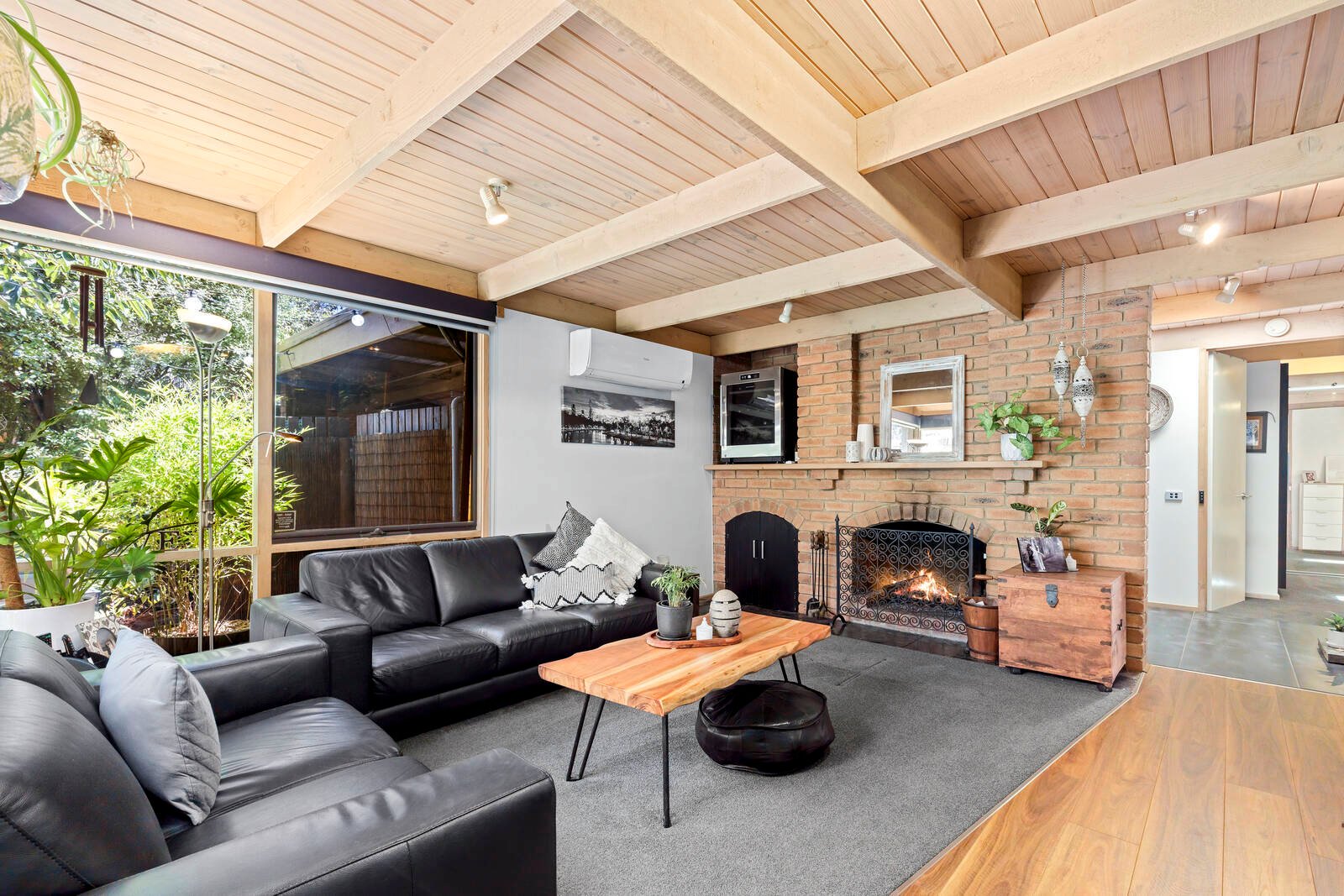 Real Estate and Property in 14 Rosella Court, Ocean Grove, VIC