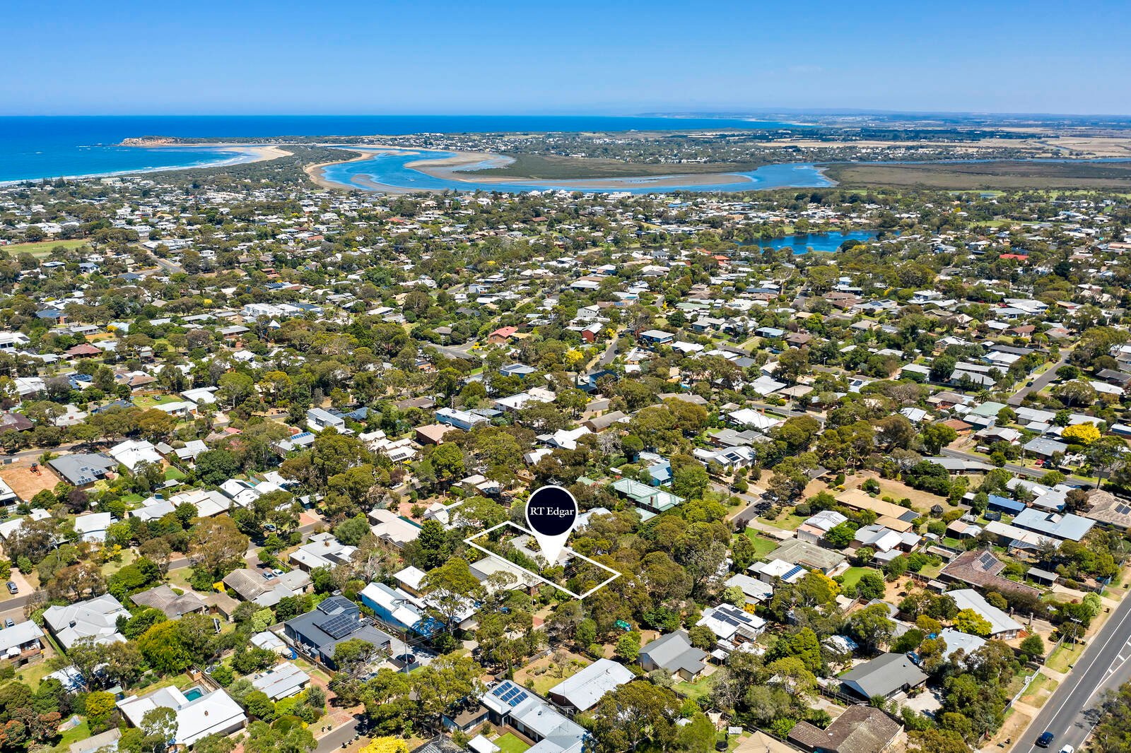 Real Estate and Property in 14 Rosella Court, Ocean Grove, VIC