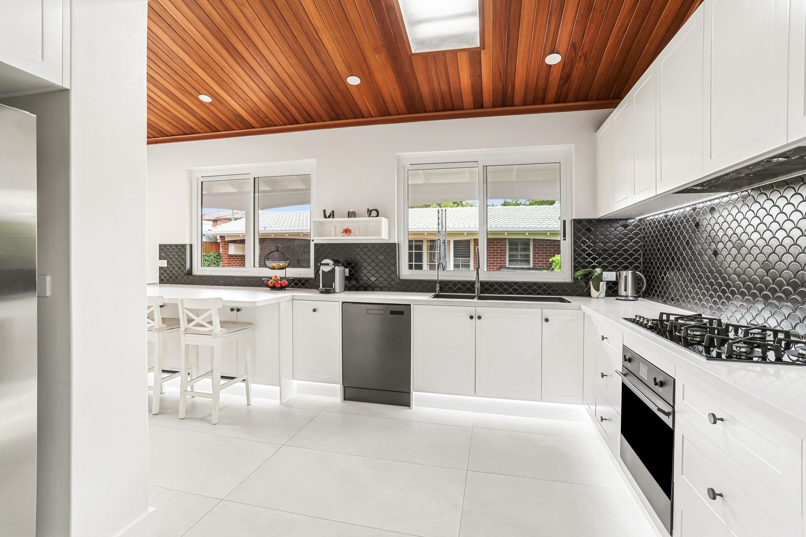 14 Rosemeath Avenue KINGSGROVE 3