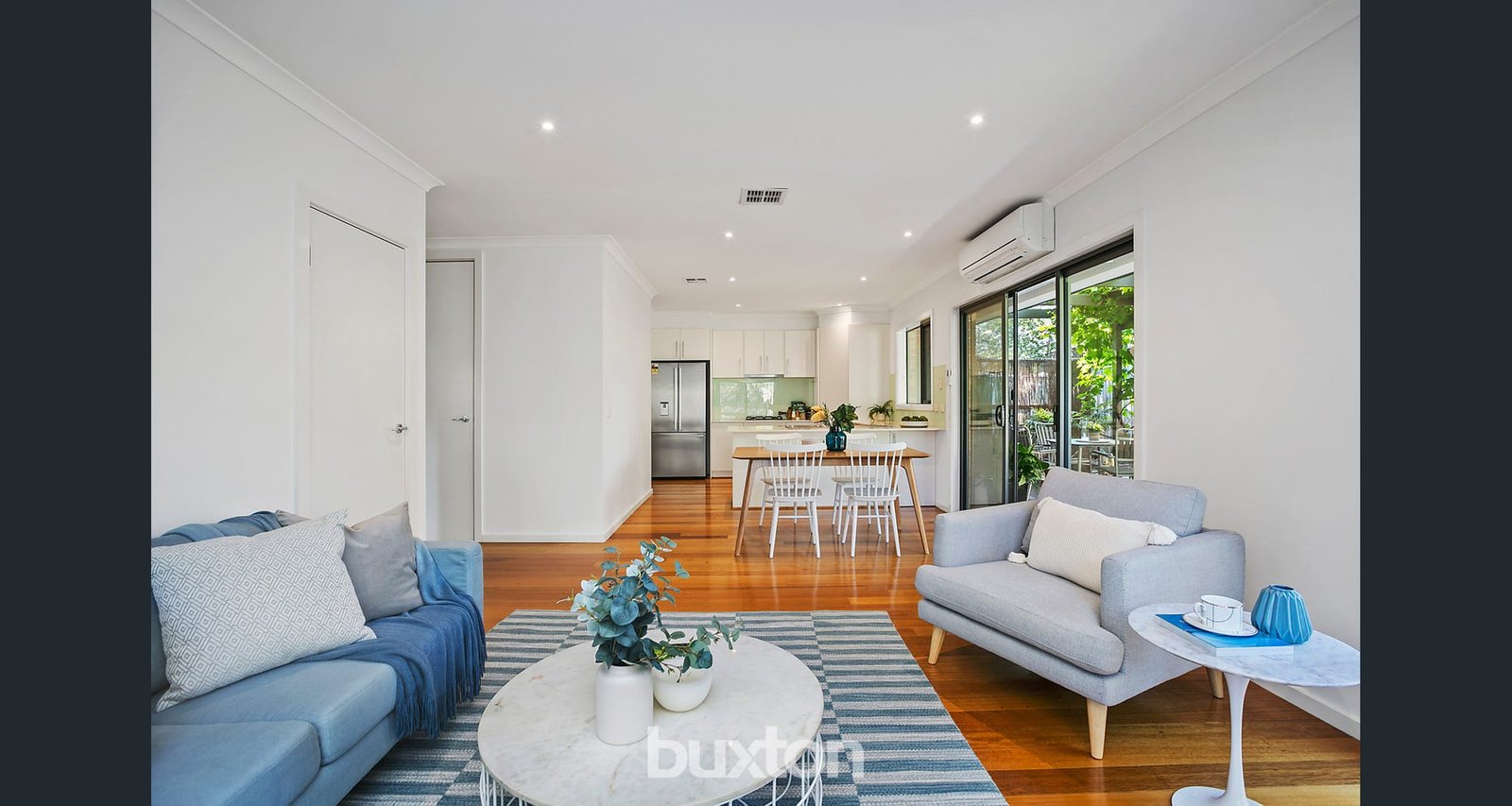 Gallery: 1/4 Royal Terrace