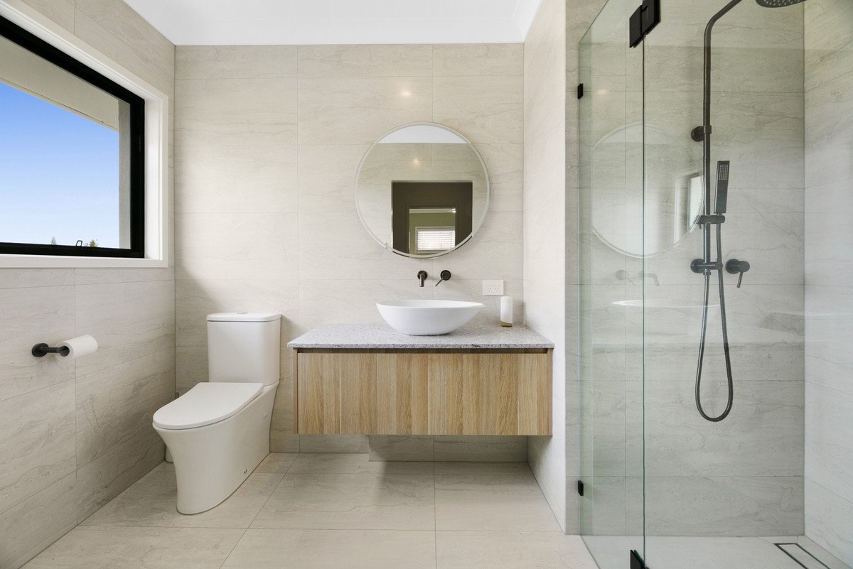 14 Saint Paul Crescent Varsity Lakes 9