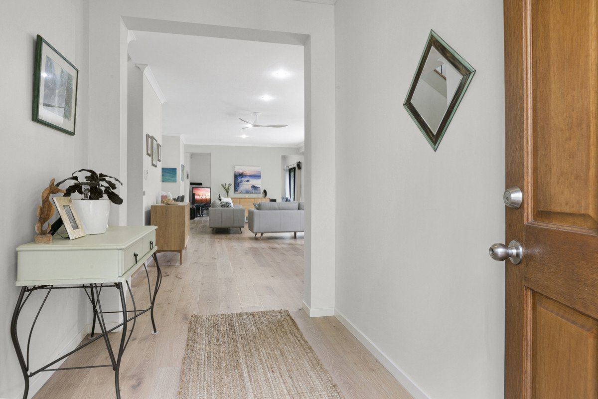 14 Saint Paul Crescent Varsity Lakes 17