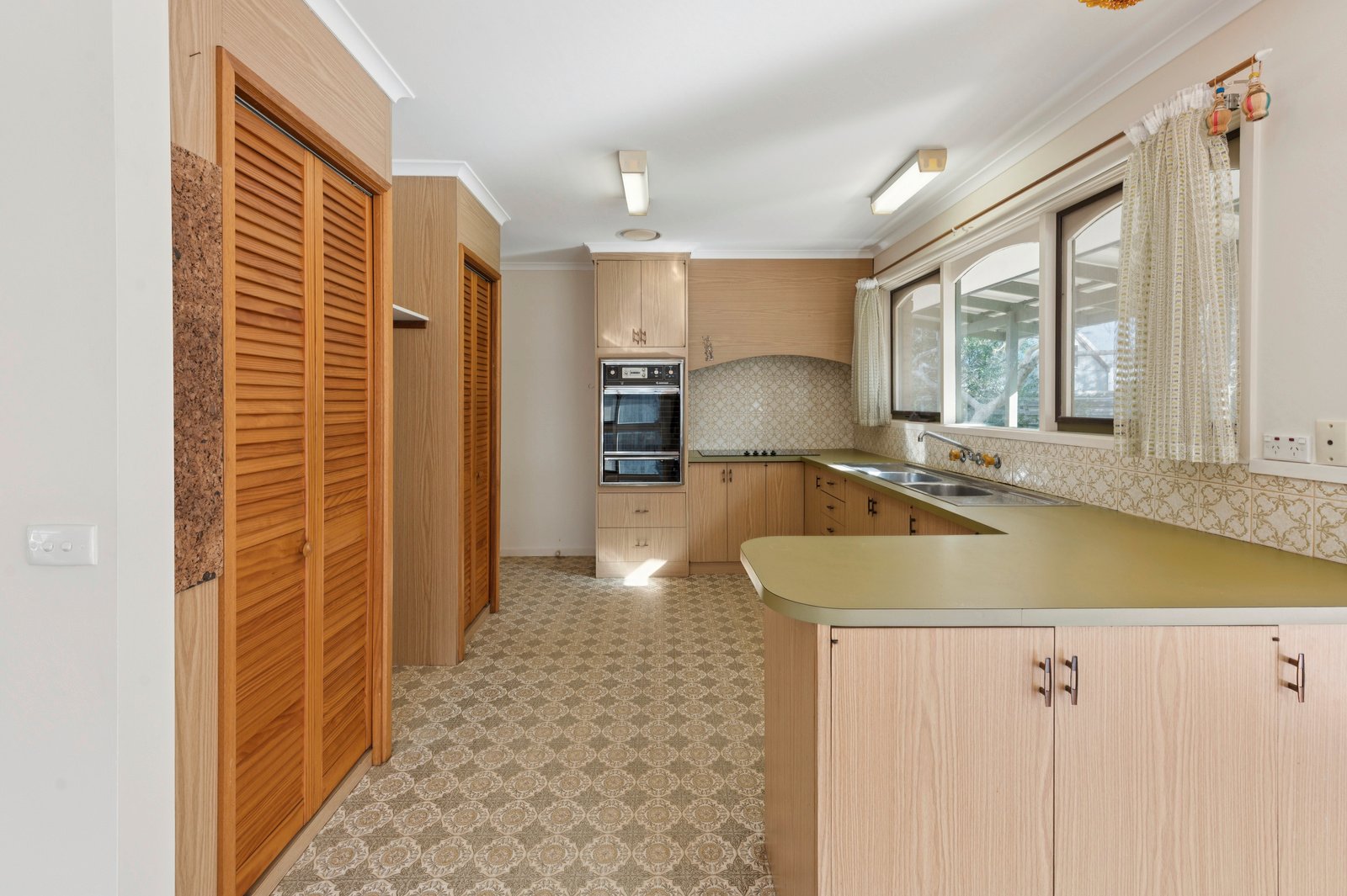 Gallery: 14 Salonika Street