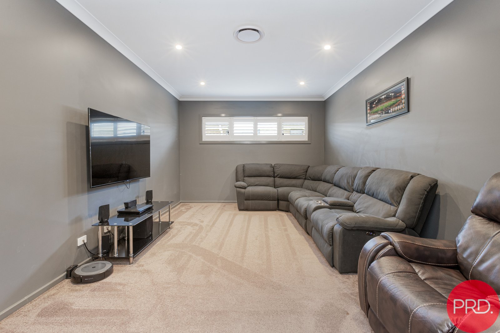 14 Sandridge Street THORNTON 10