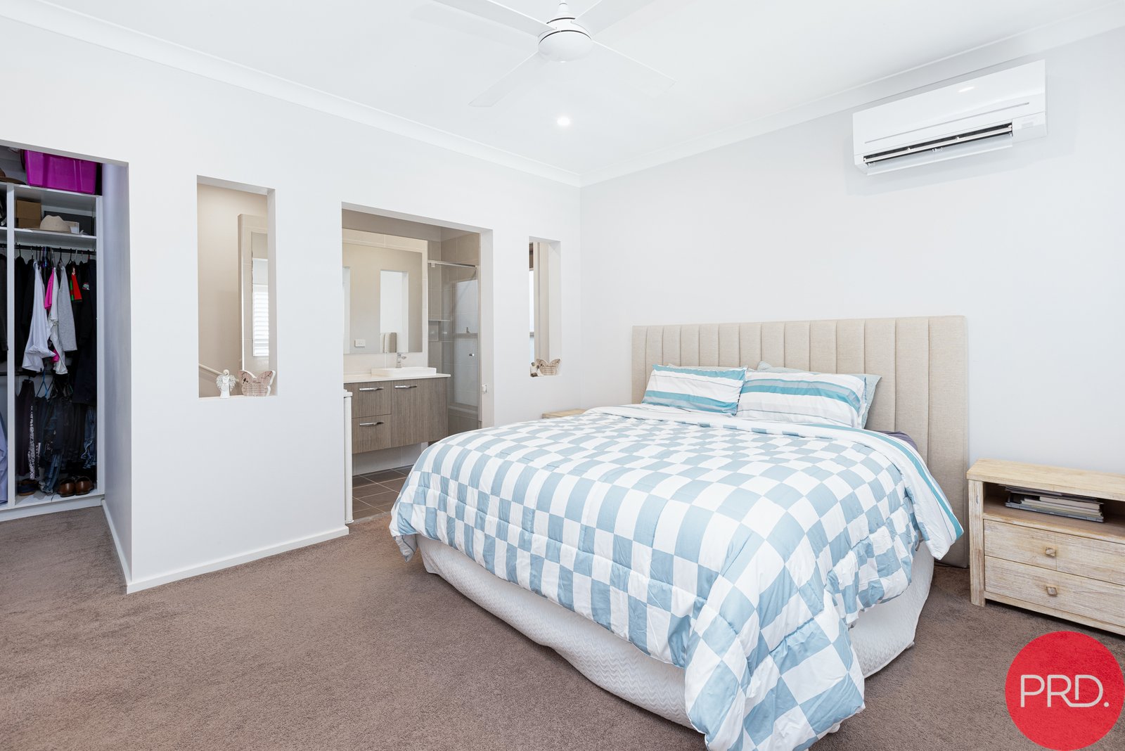 14 Sandridge Street THORNTON 11