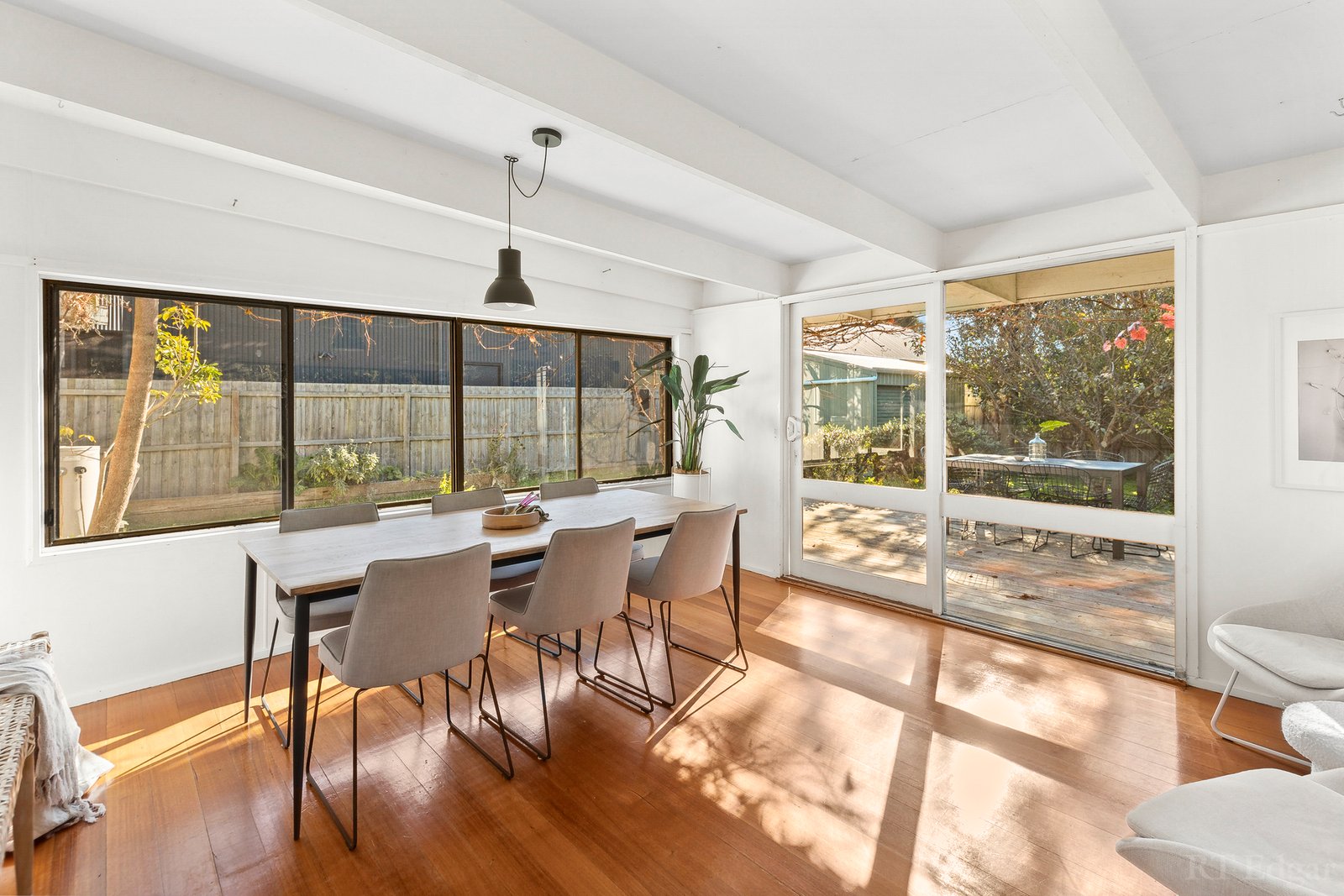 Real Estate and Property in 1/4 Saratoga Avenue, Barwon Heads, VIC