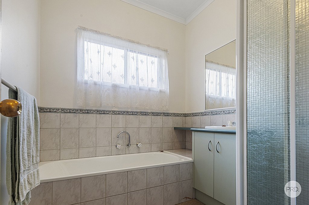 14 Saxby Drive STRATHFIELDSAYE 10