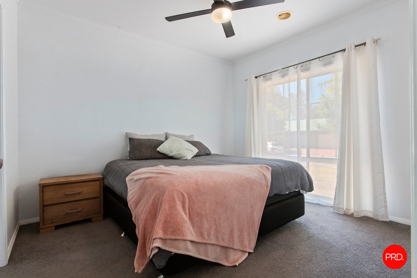 14 Saxby Drive STRATHFIELDSAYE 12