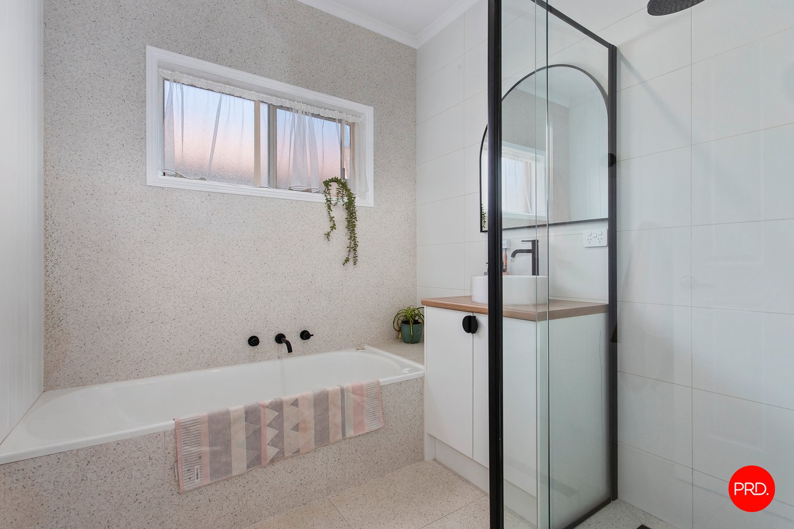 14 Saxby Drive STRATHFIELDSAYE 17