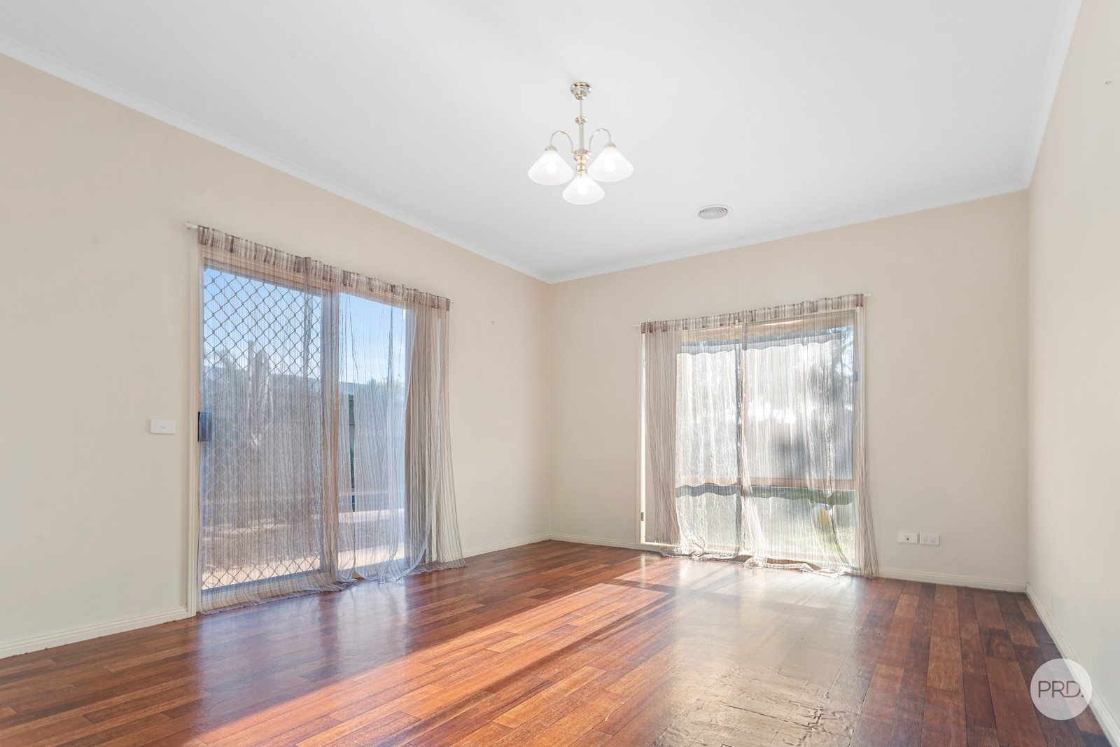 14 Saxby Drive STRATHFIELDSAYE 7