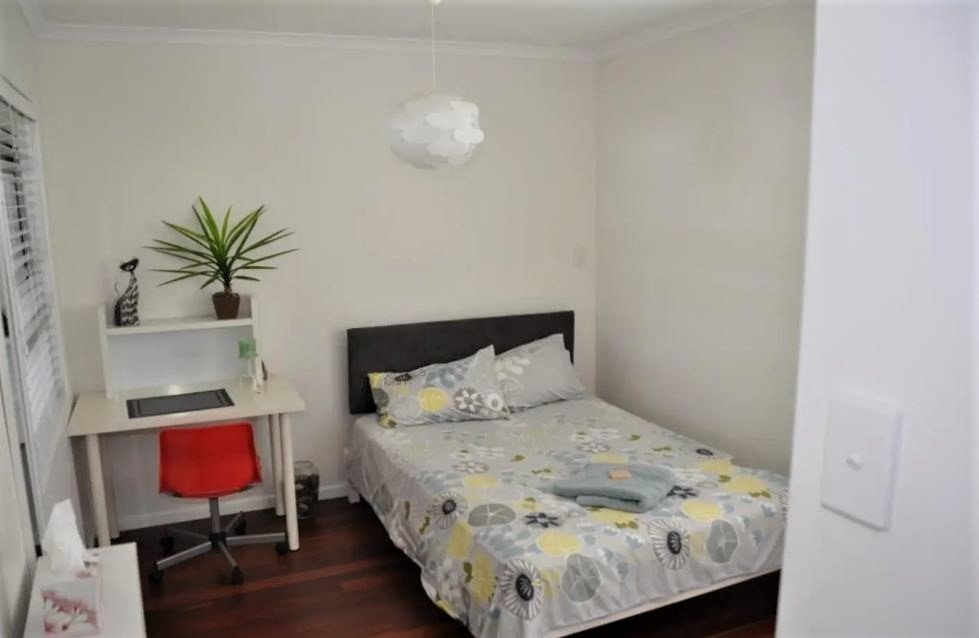 14 School Street TANNUM SANDS 11