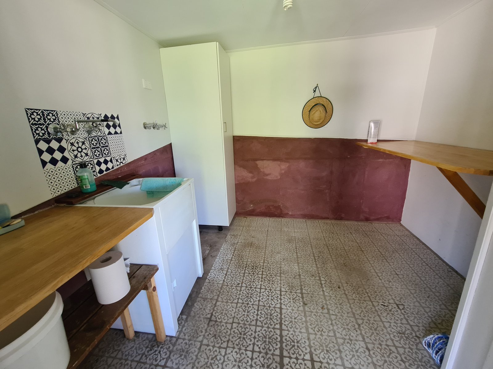 14 School Street TANNUM SANDS 19