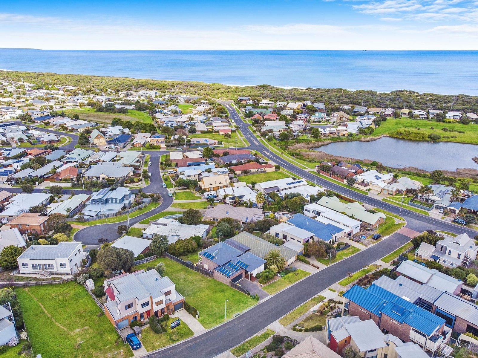 Real Estate and Property in 14 Sea Breeze Court, Ocean Grove, VIC