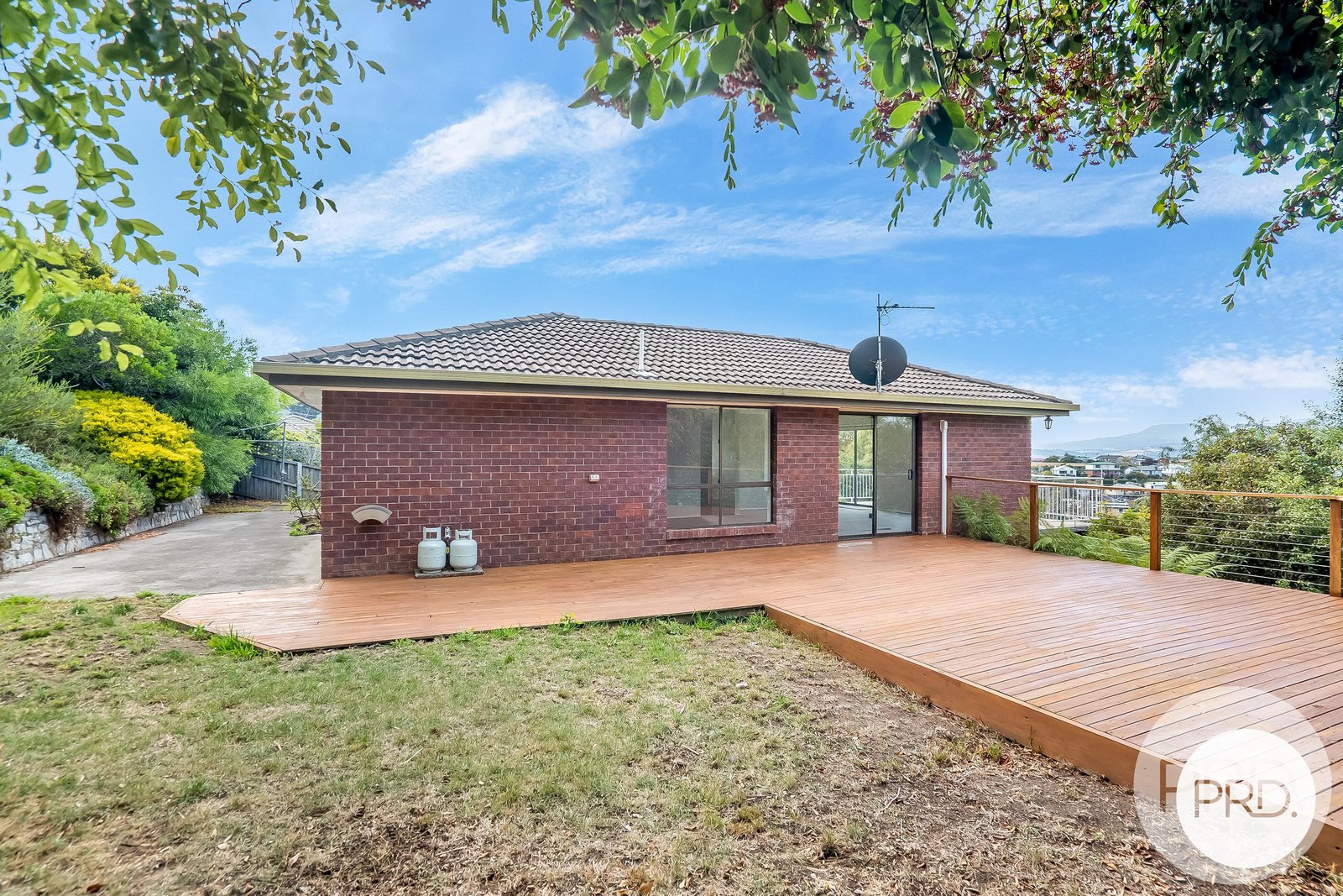 14 Selby Place BERRIEDALE 9
