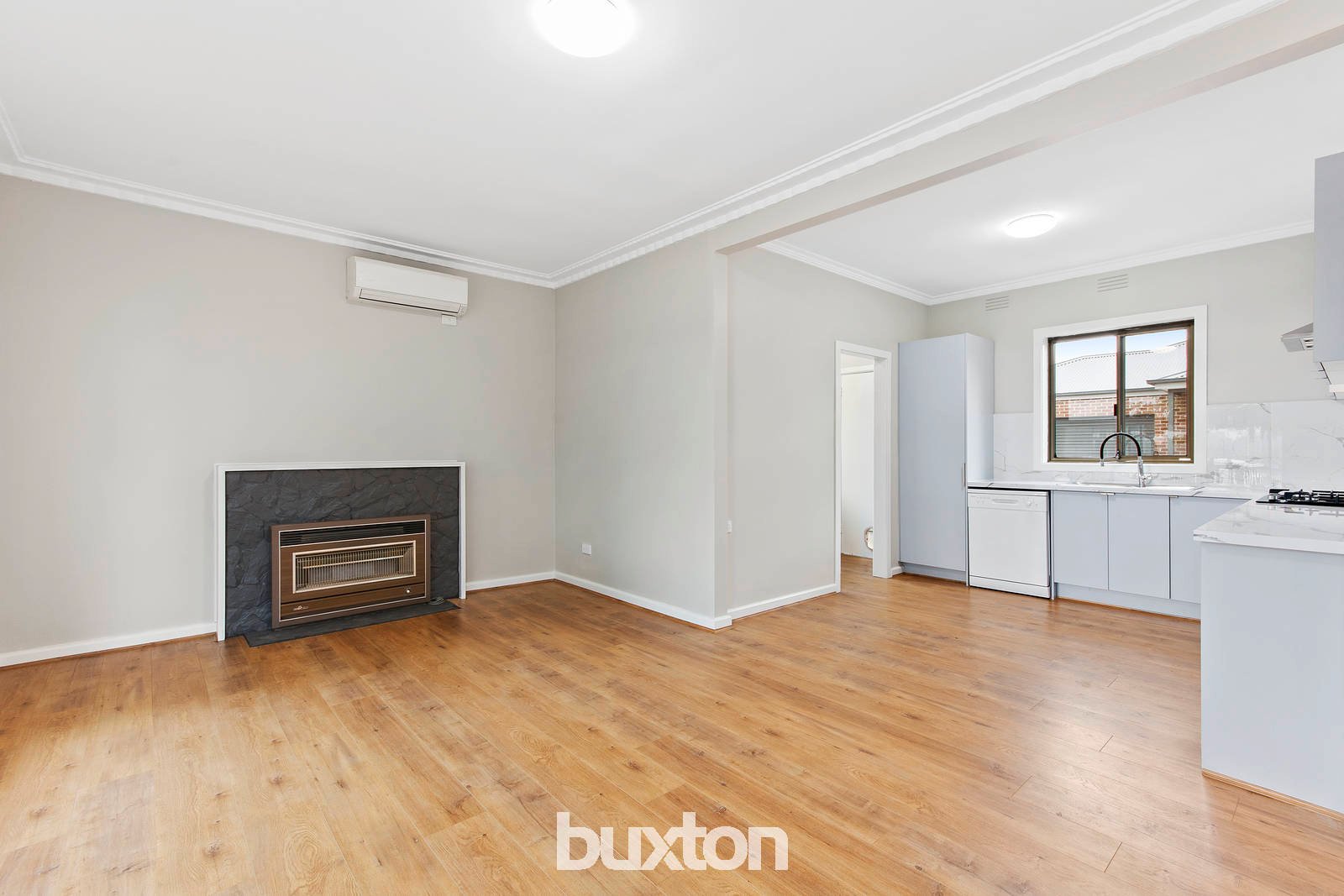 Gallery: 1/4 Settlement Road