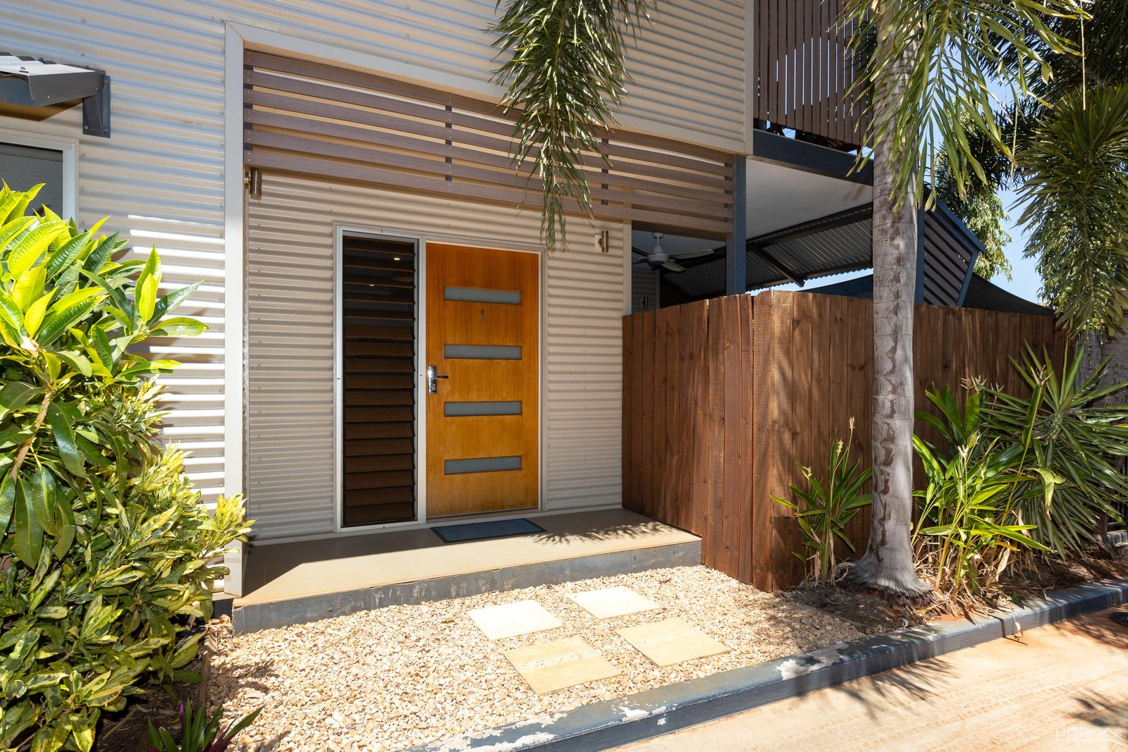 1/4 Shingoro Street BILINGURR 35