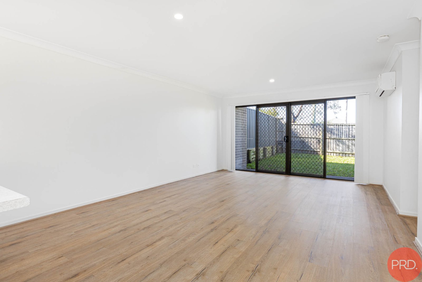 14 Skylark Avenue THORNTON 6