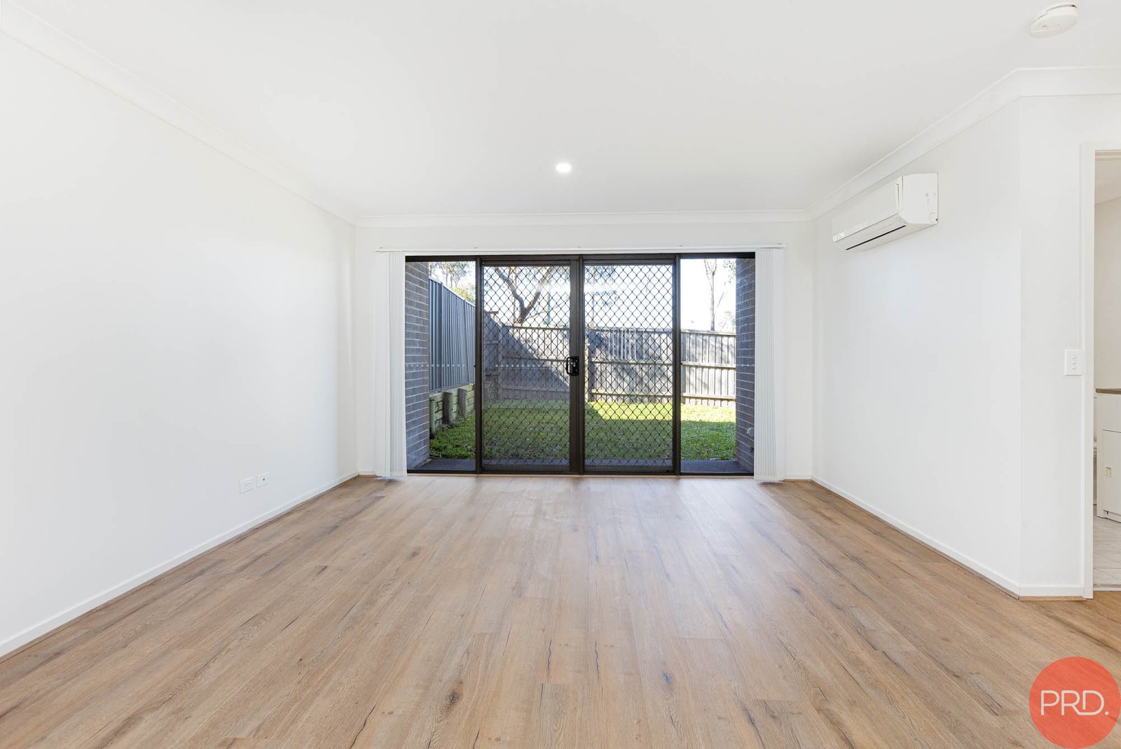 14 Skylark Avenue THORNTON 7