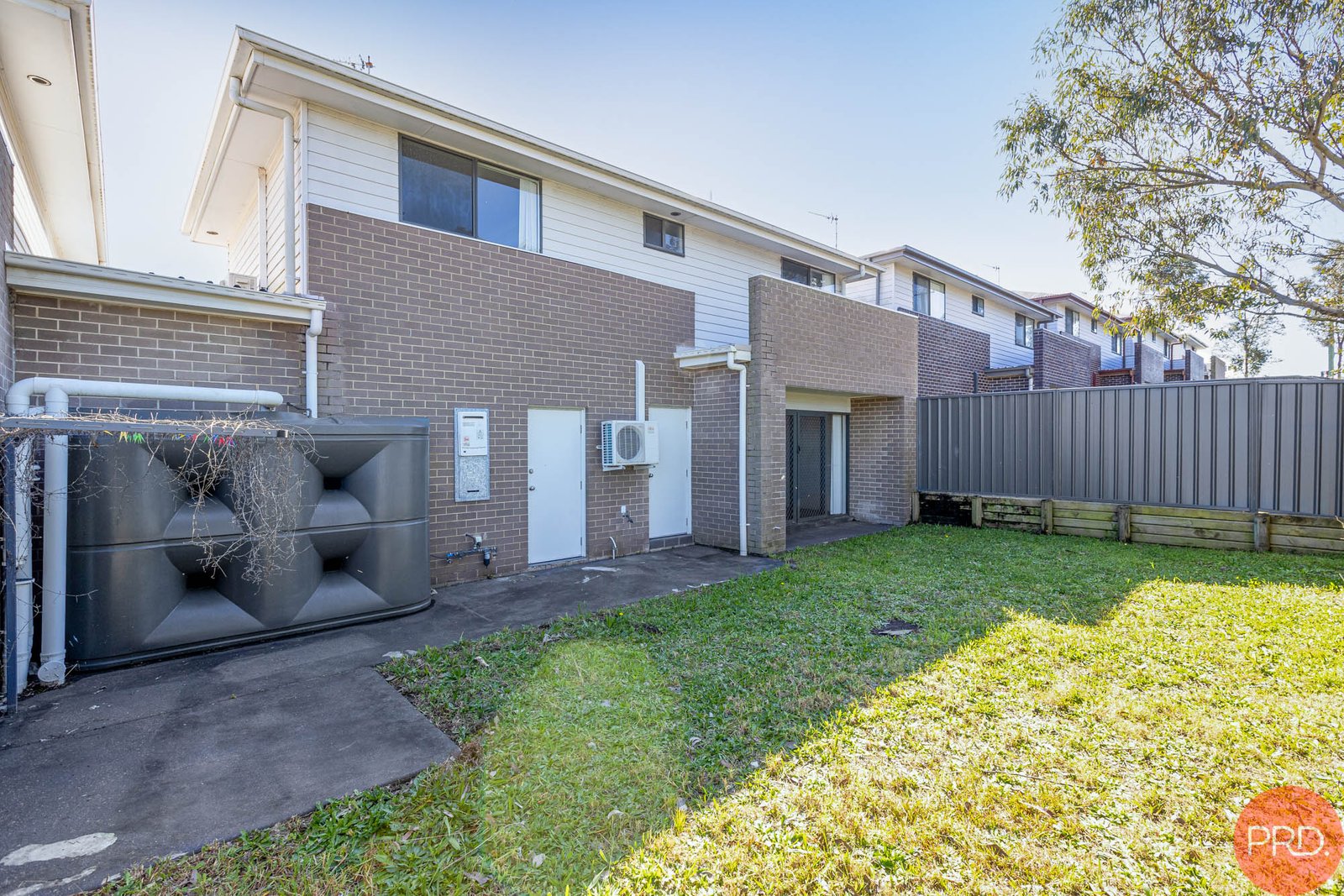 14 Skylark Avenue THORNTON 8