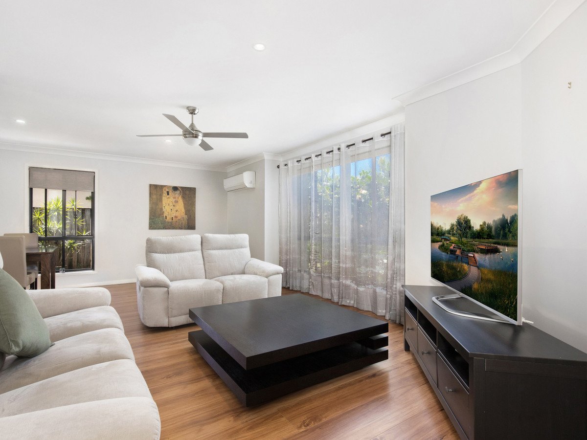 14 Solitaire Place Robina 5