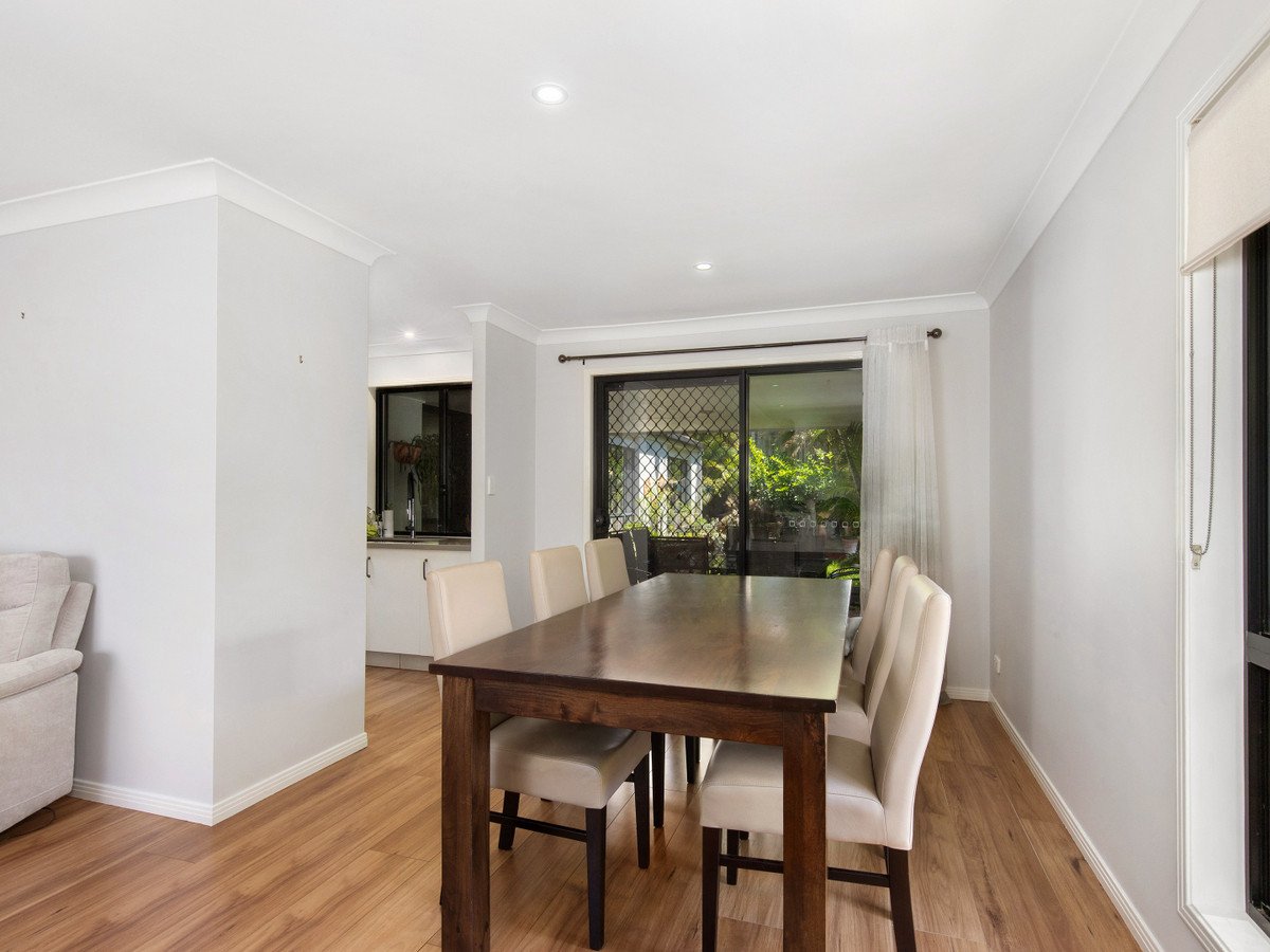 14 Solitaire Place Robina 6