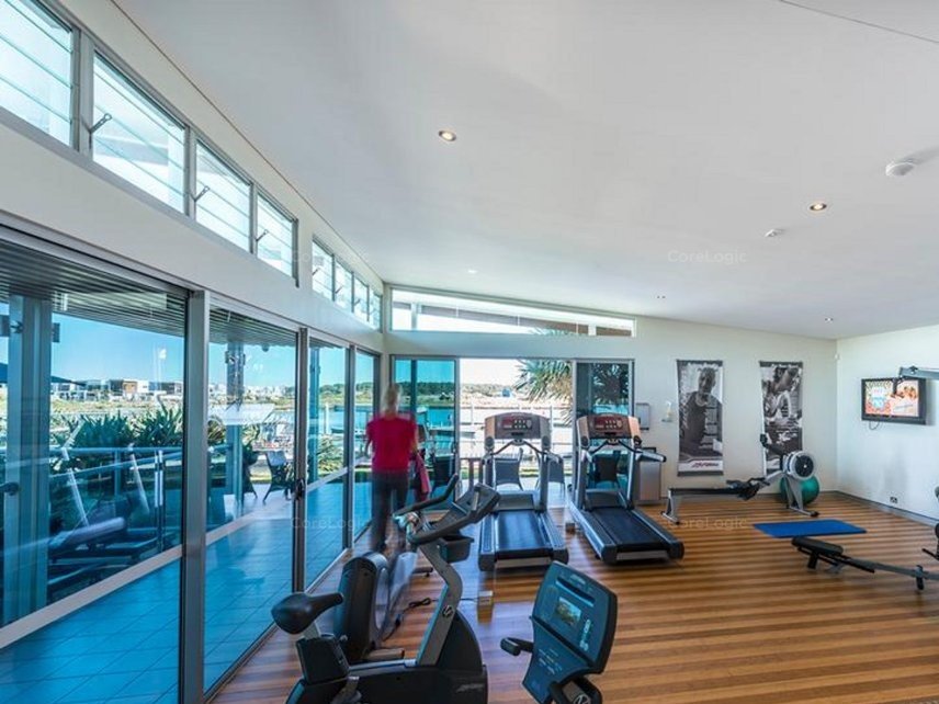 14 Sorrento Street HOPE ISLAND 24