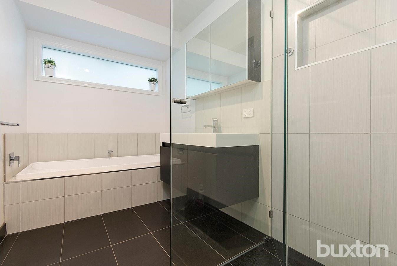 Gallery: 14 Springhurst Crescent