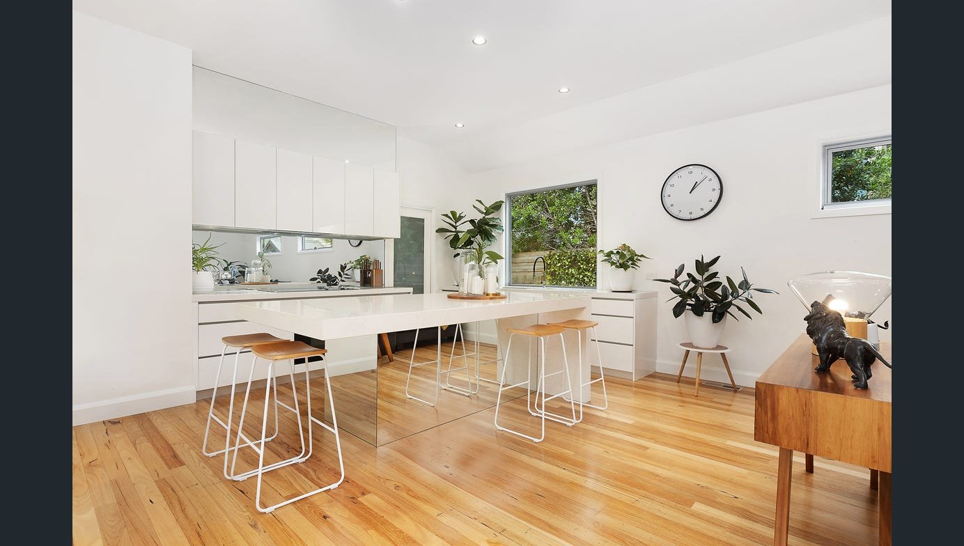 Gallery: 14 Stinton Avenue