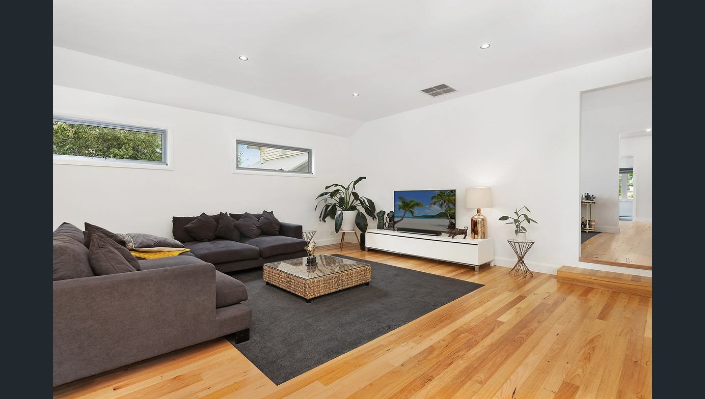 Gallery: 14 Stinton Avenue