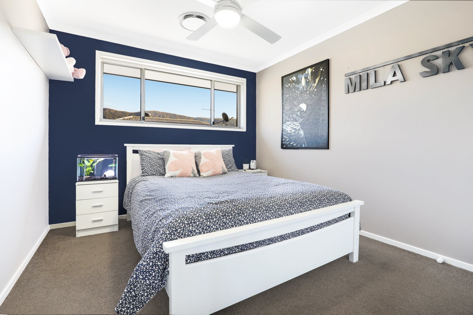 14 Stockyard Crescent HORSLEY 12