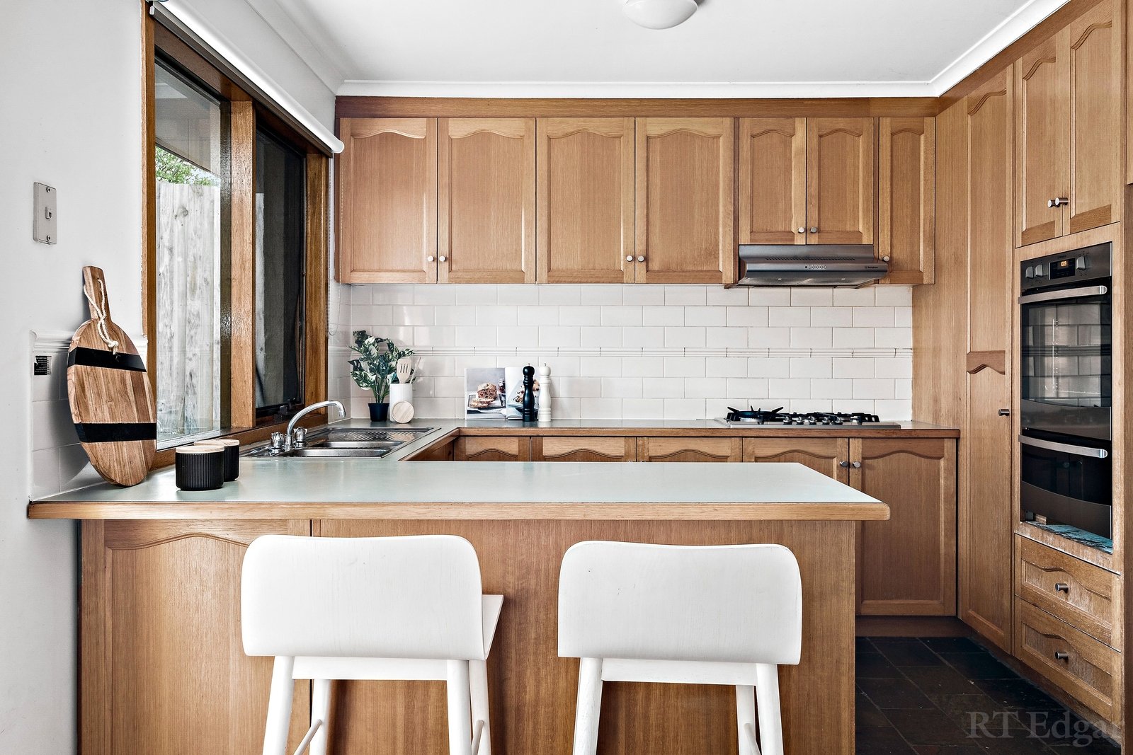 Real Estate and Property in 1/4 Straughan Street, Glen Iris, VIC