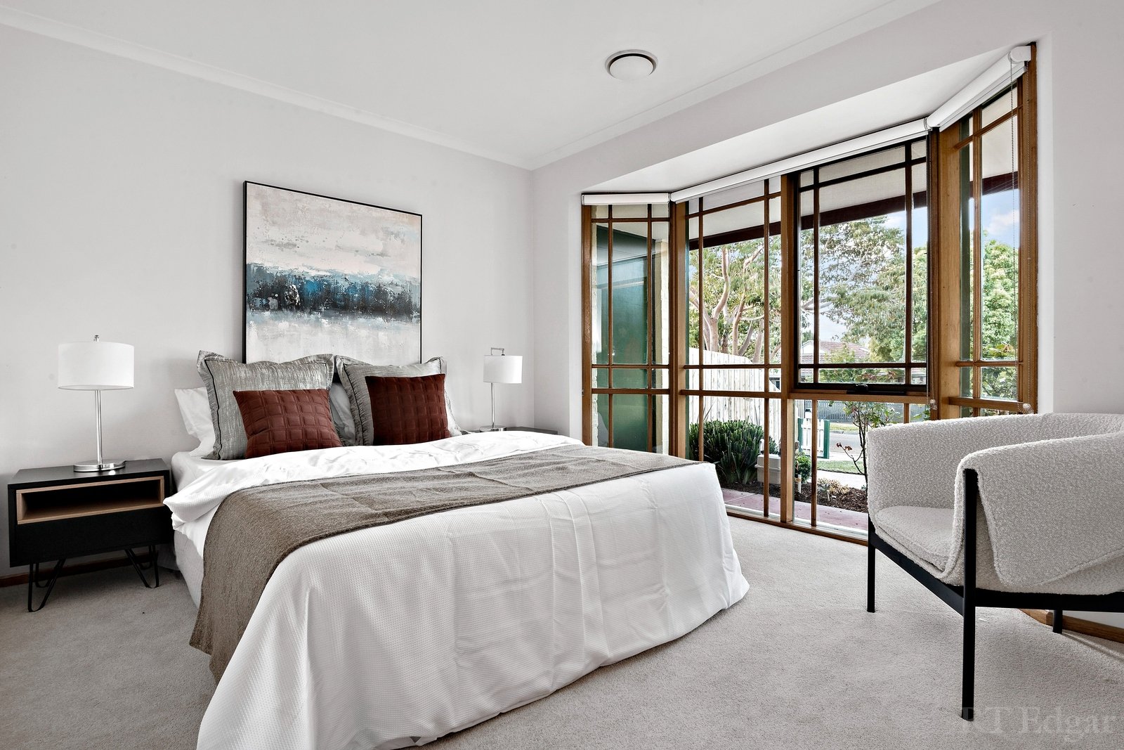 Real Estate and Property in 1/4 Straughan Street, Glen Iris, VIC