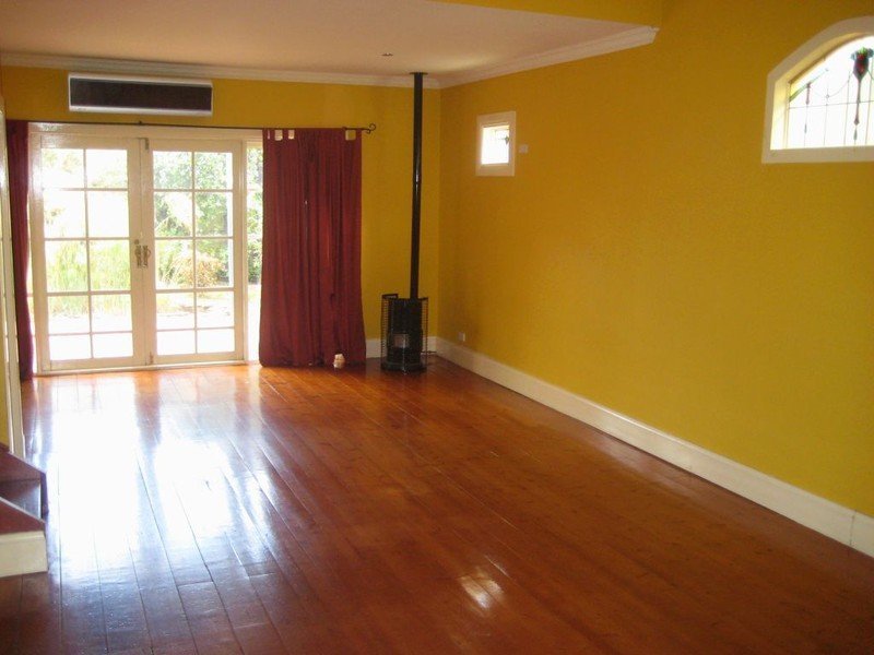 Gallery: 14 Sturt Street