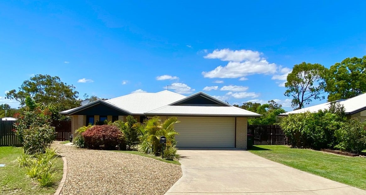 14 Surita Court BOYNE ISLAND 1