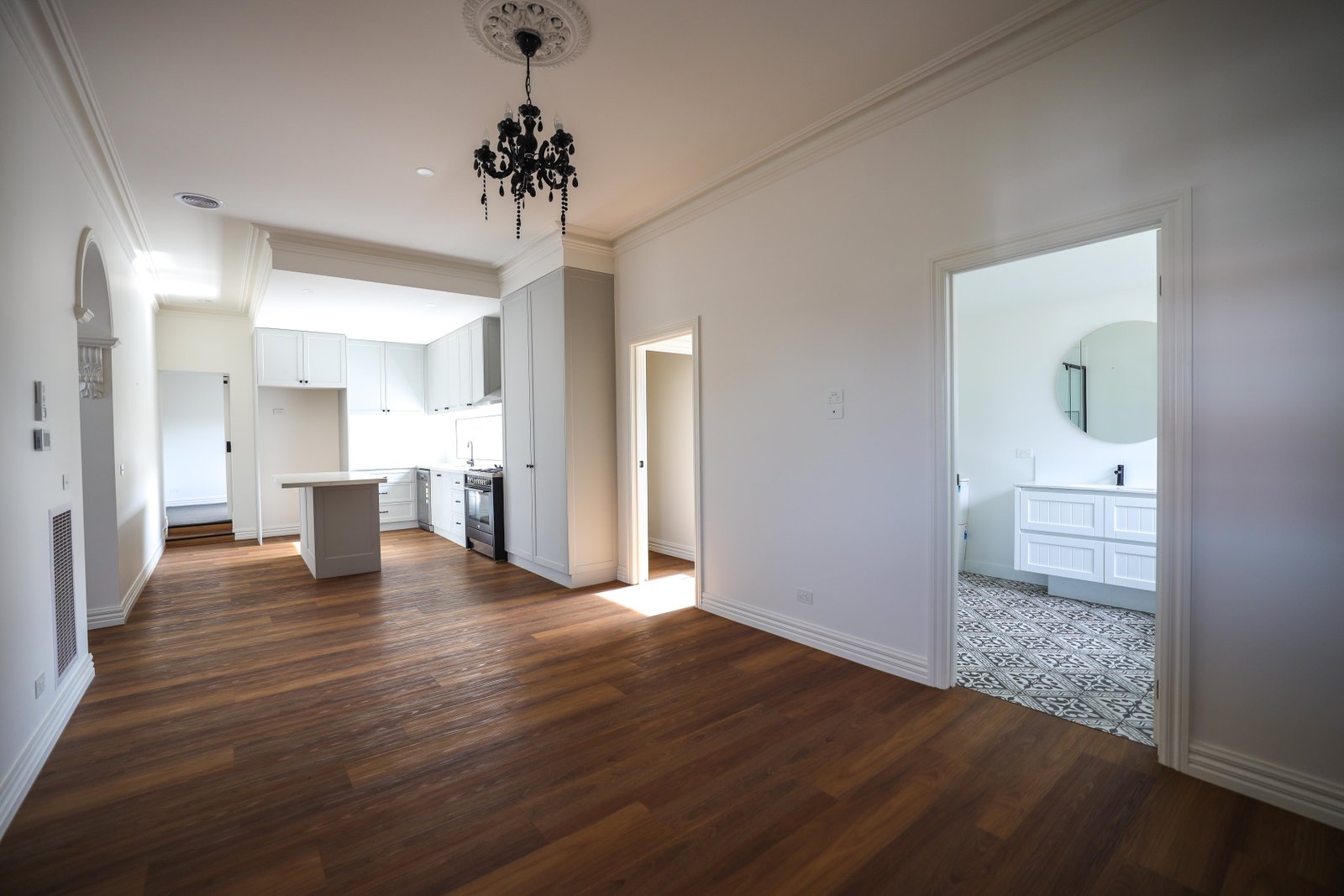 Gallery: 14 Surrey Street