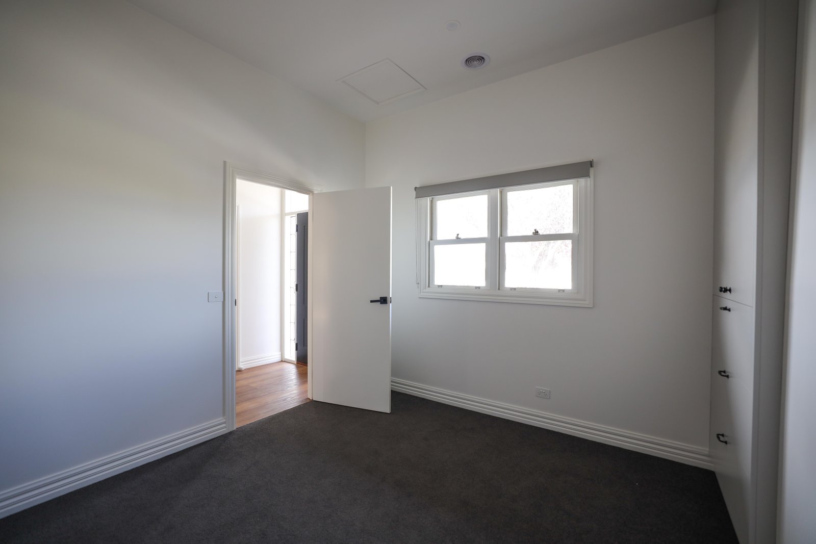 Gallery: 14 Surrey Street