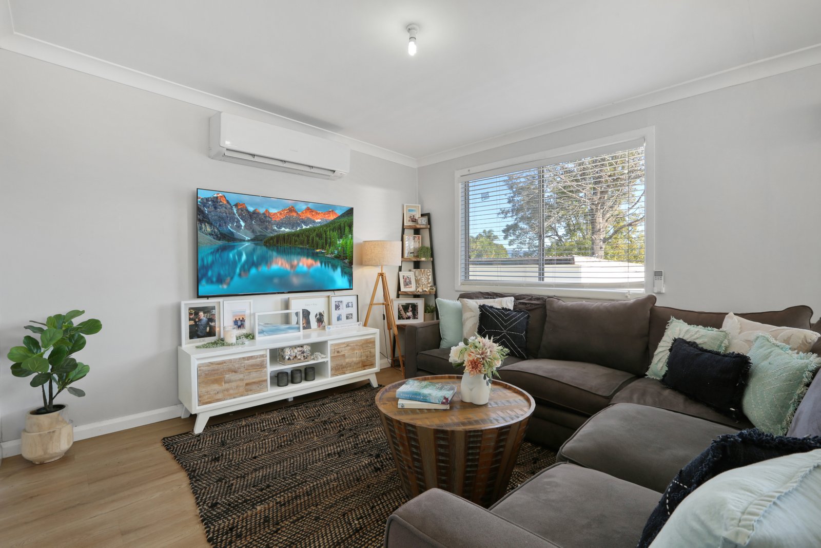 14 Sussex Street BERKELEY 4