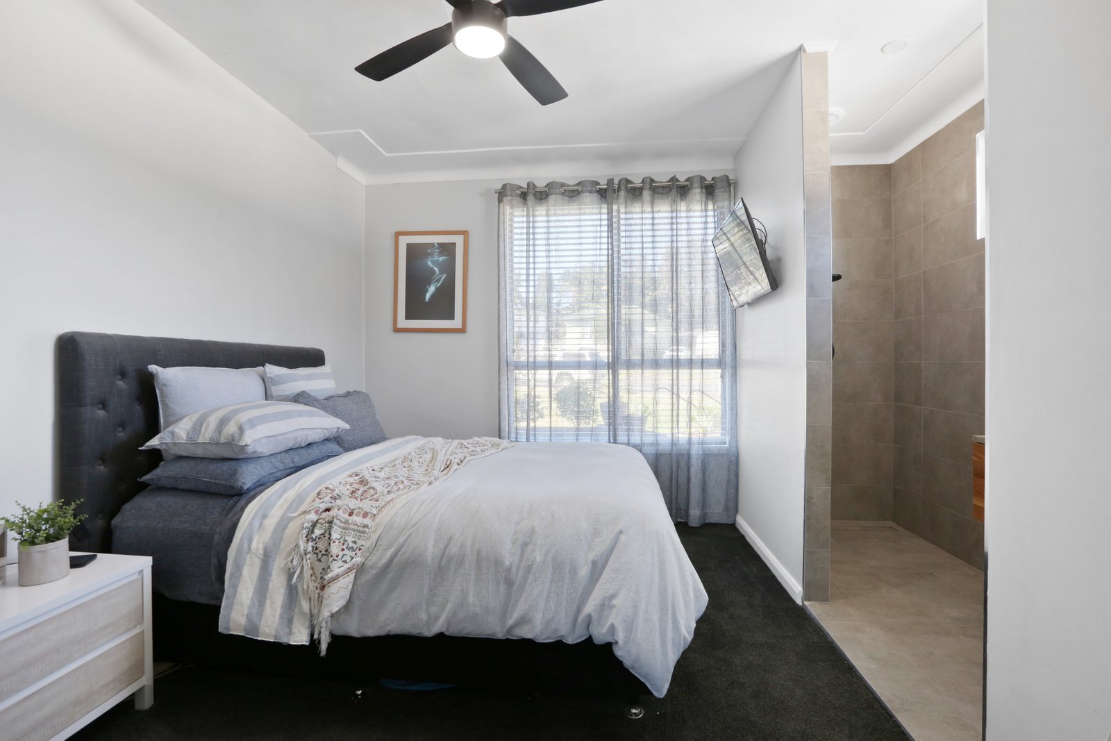 14 Sussex Street BERKELEY 6